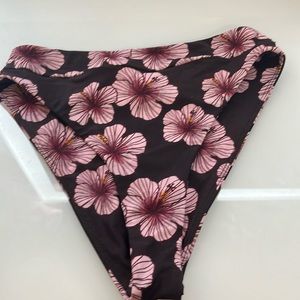 Benoa swim duke high rise, bottoms outrigger